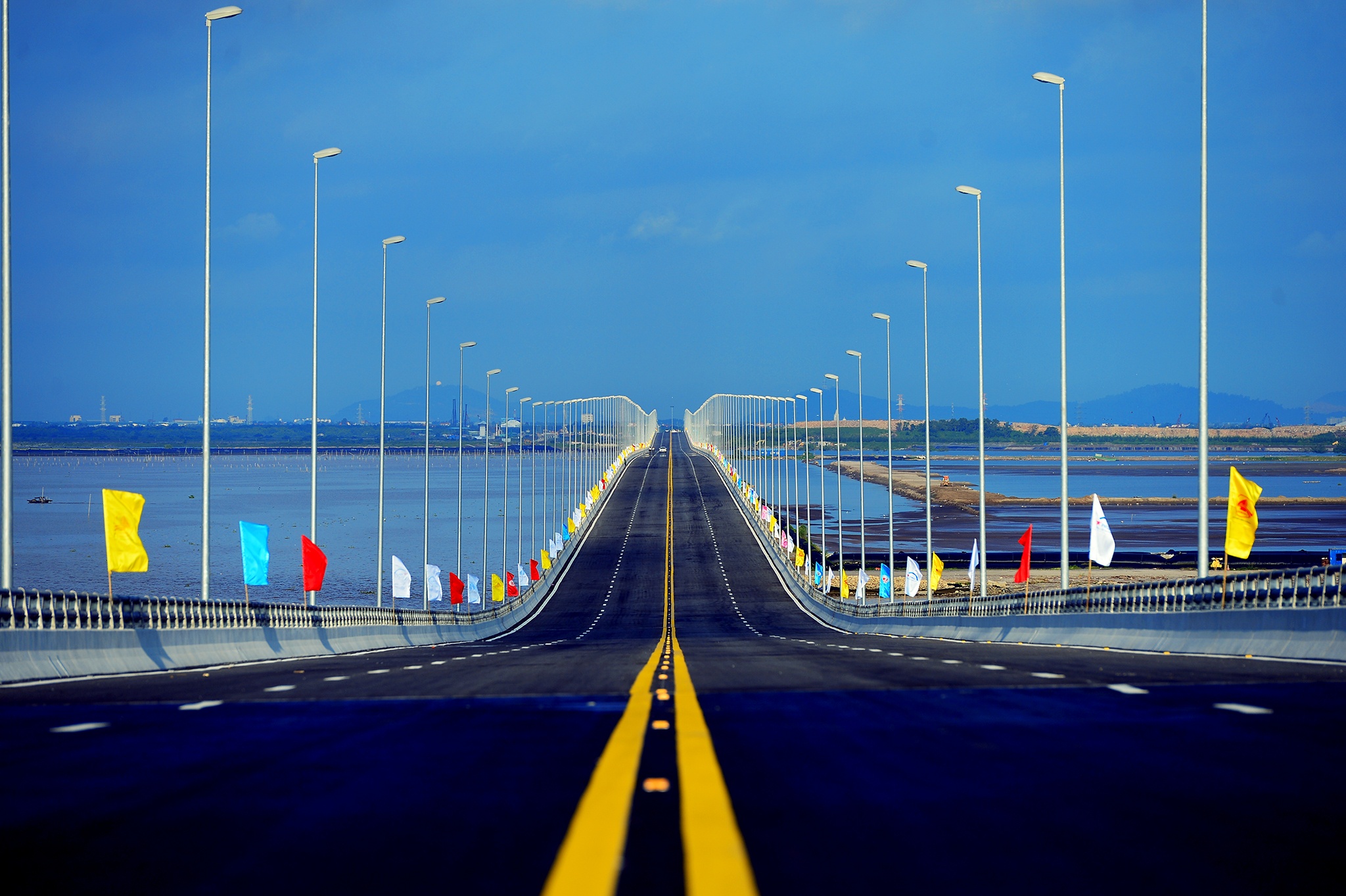 Cau vuot bien dai nhat Viet Nam anh 6