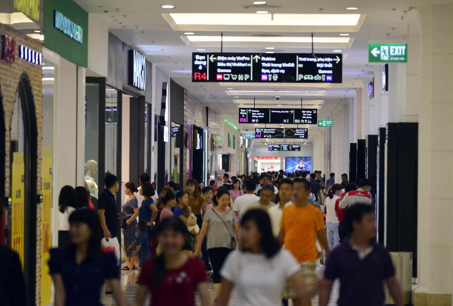 pho di bo dong duc ngay nghi le anh 10