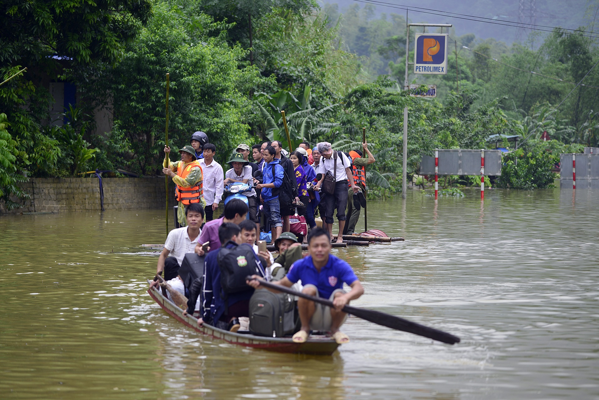 nga ba tong dau ngap nang do mua lon anh 4