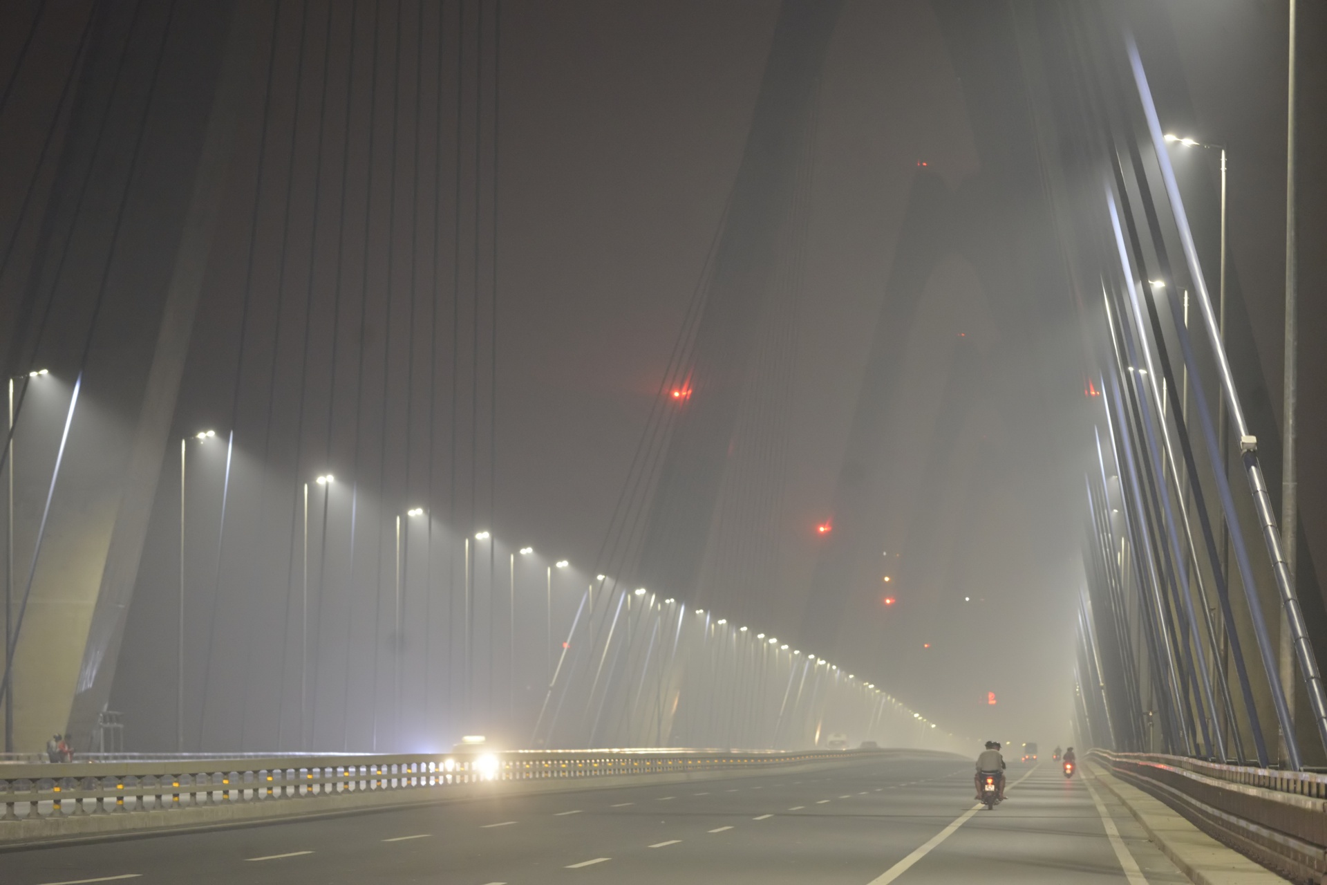 Khoi mu bao phu Ha Noi anh 10