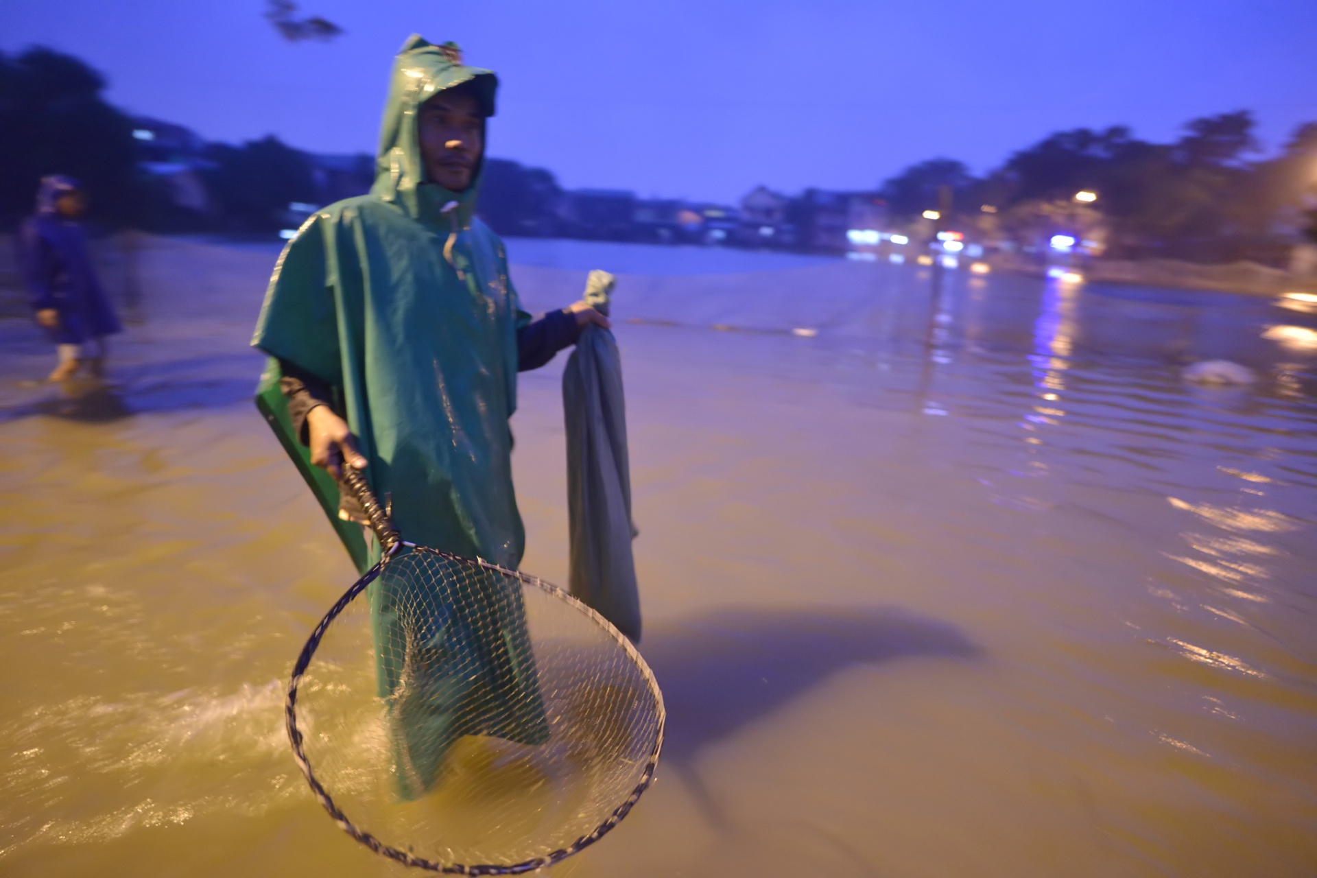 cuoc song nguoi dan Hue bi dao lon vi mua lut anh 4