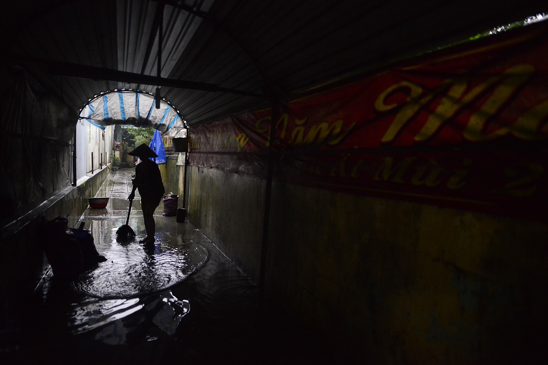 cuoc song nguoi dan Hue bi dao lon vi mua lut anh 5