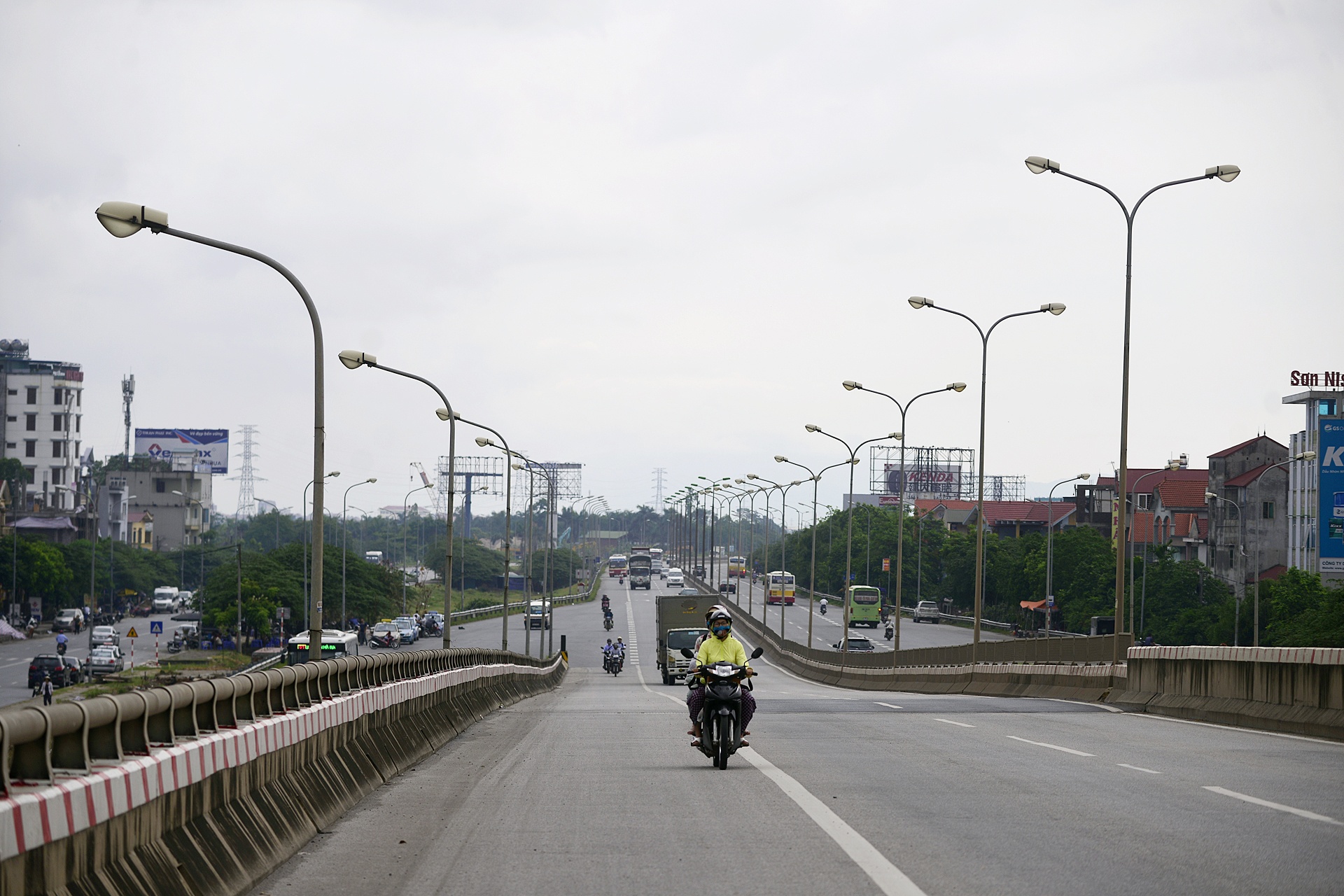 nhieu tuyen duong vanh dai bi xuong cap anh 12