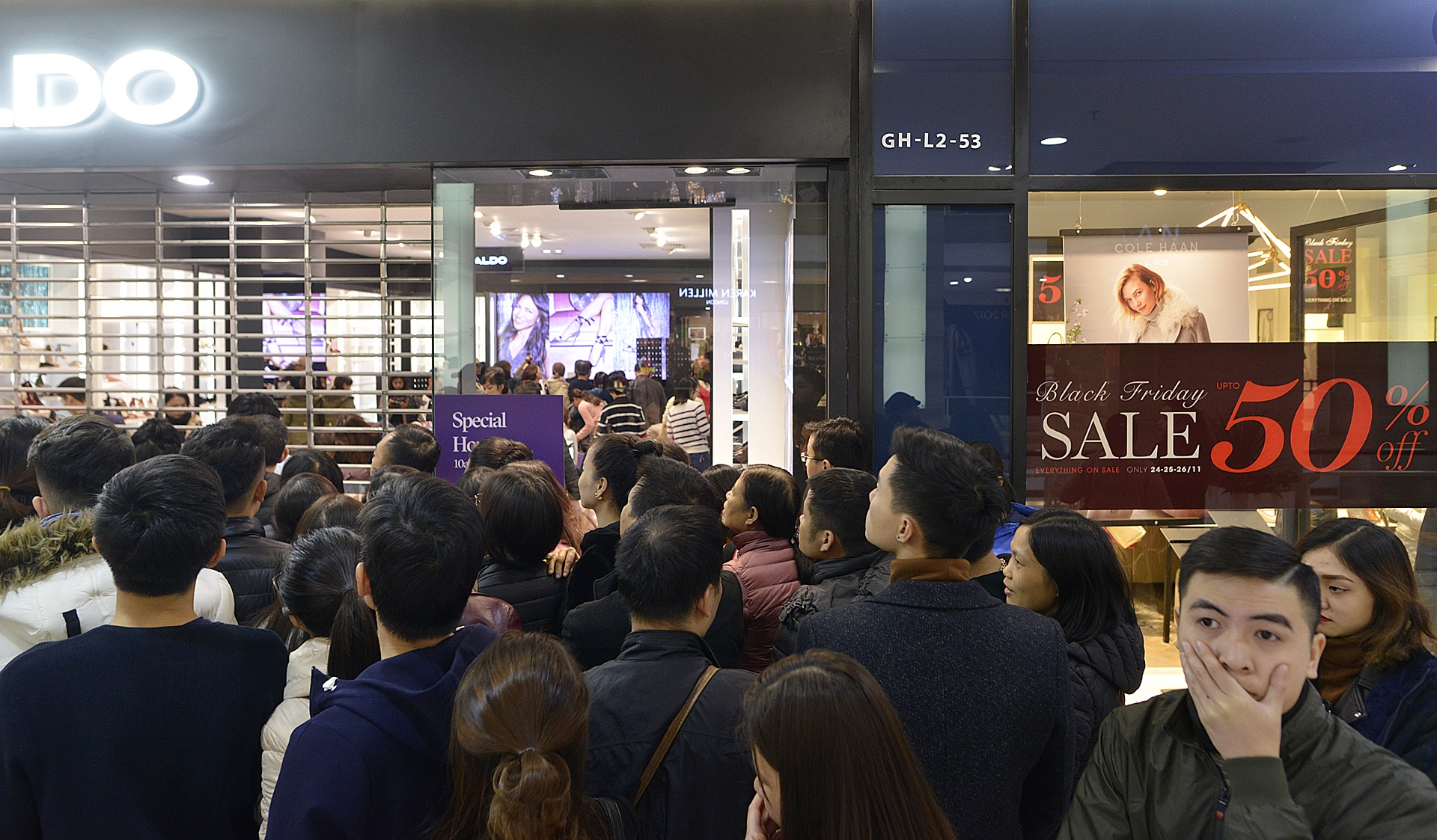 xep hang dai cho mua hang dip black friday anh 5