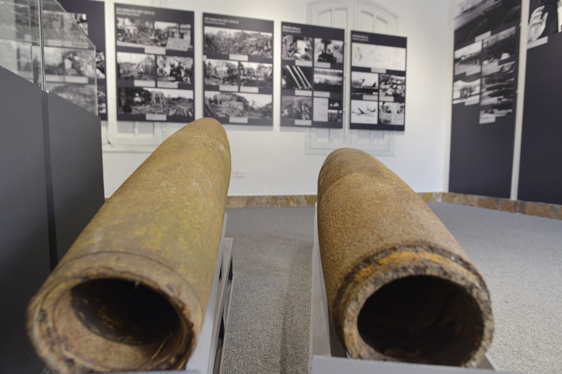 ham chi huy chong bom nguyen tu o Ha Noi anh 16