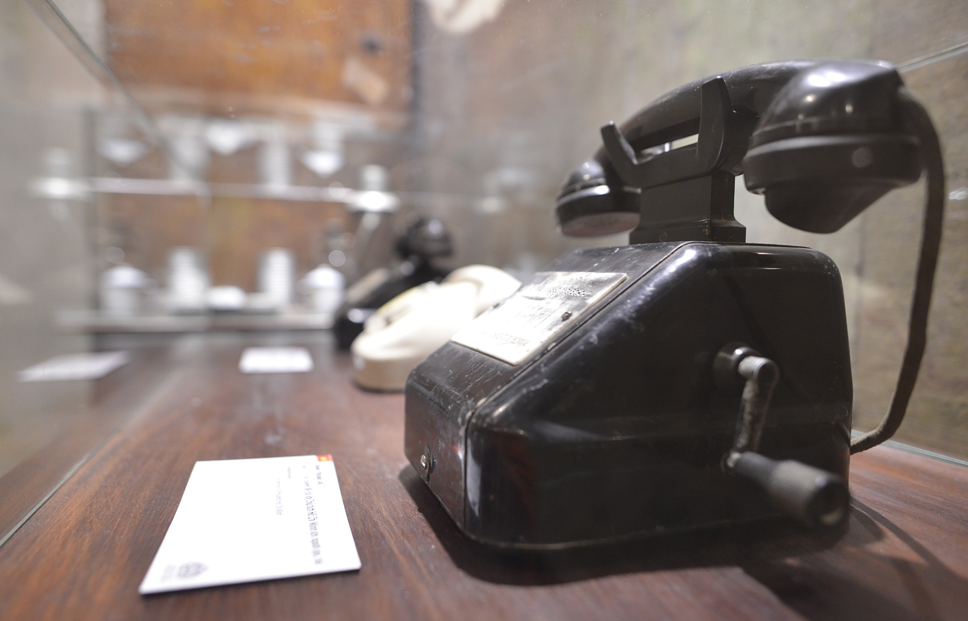 ham chi huy chong bom nguyen tu o Ha Noi anh 10