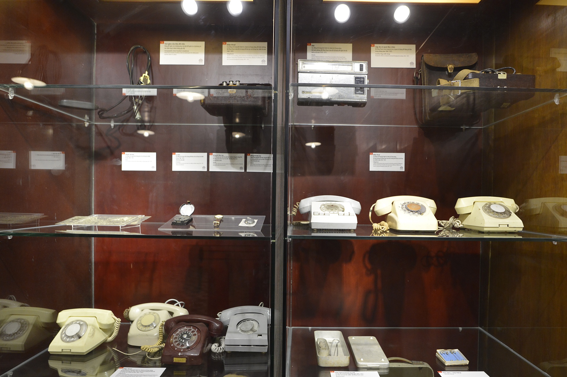 ham chi huy chong bom nguyen tu o Ha Noi anh 11