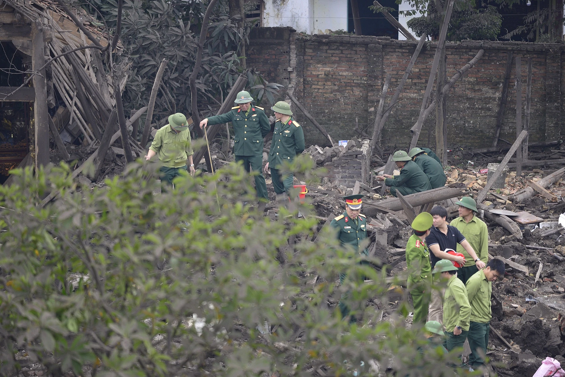 hien truong vu no Bac Ninh anh 17