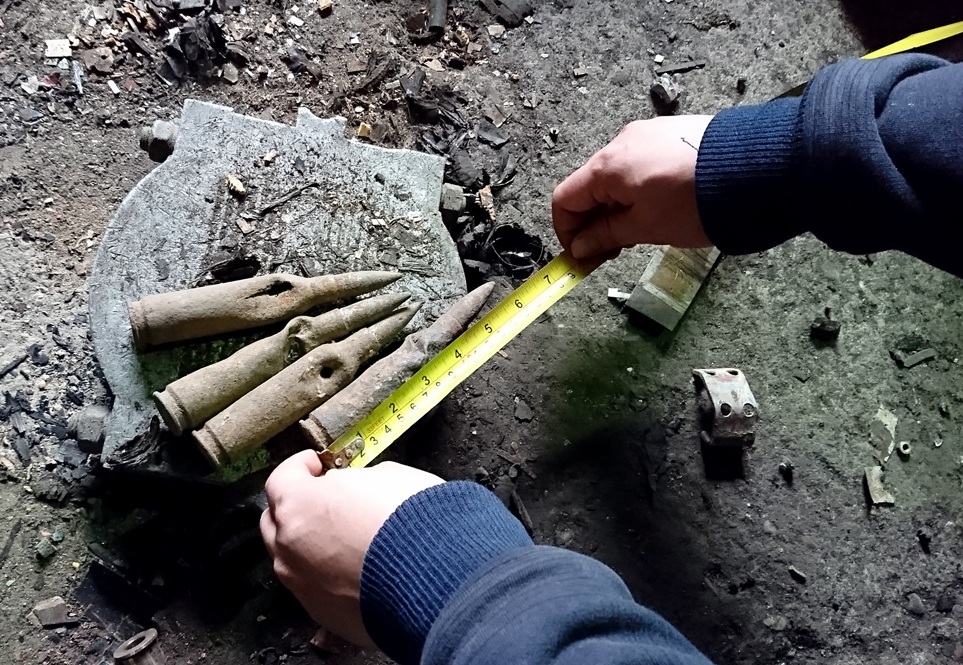 lang nghe Quan Do diu hiu sau vu no anh 6