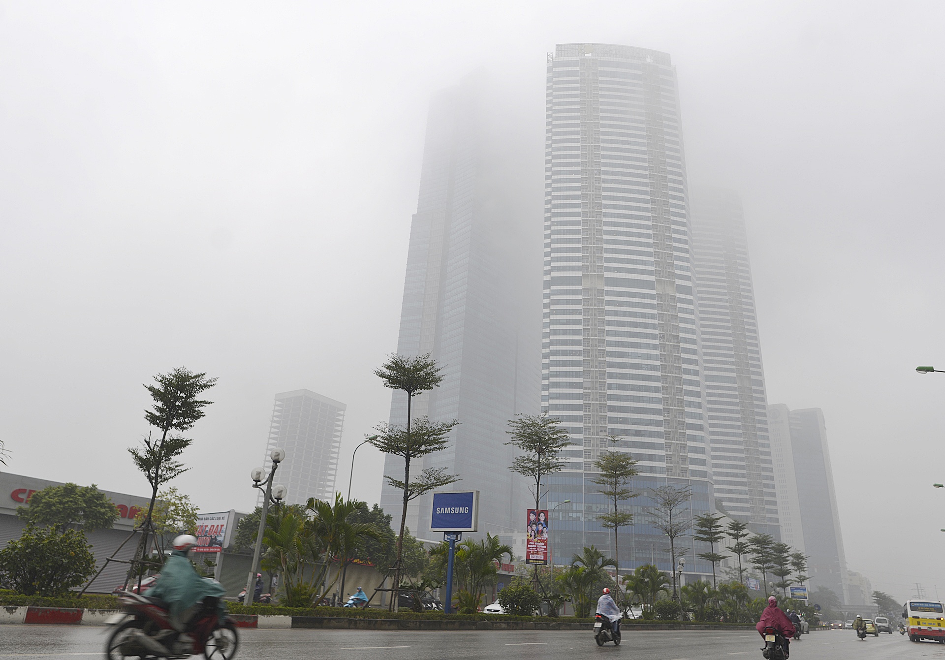 suong mu bao phu Ha Noi anh 4