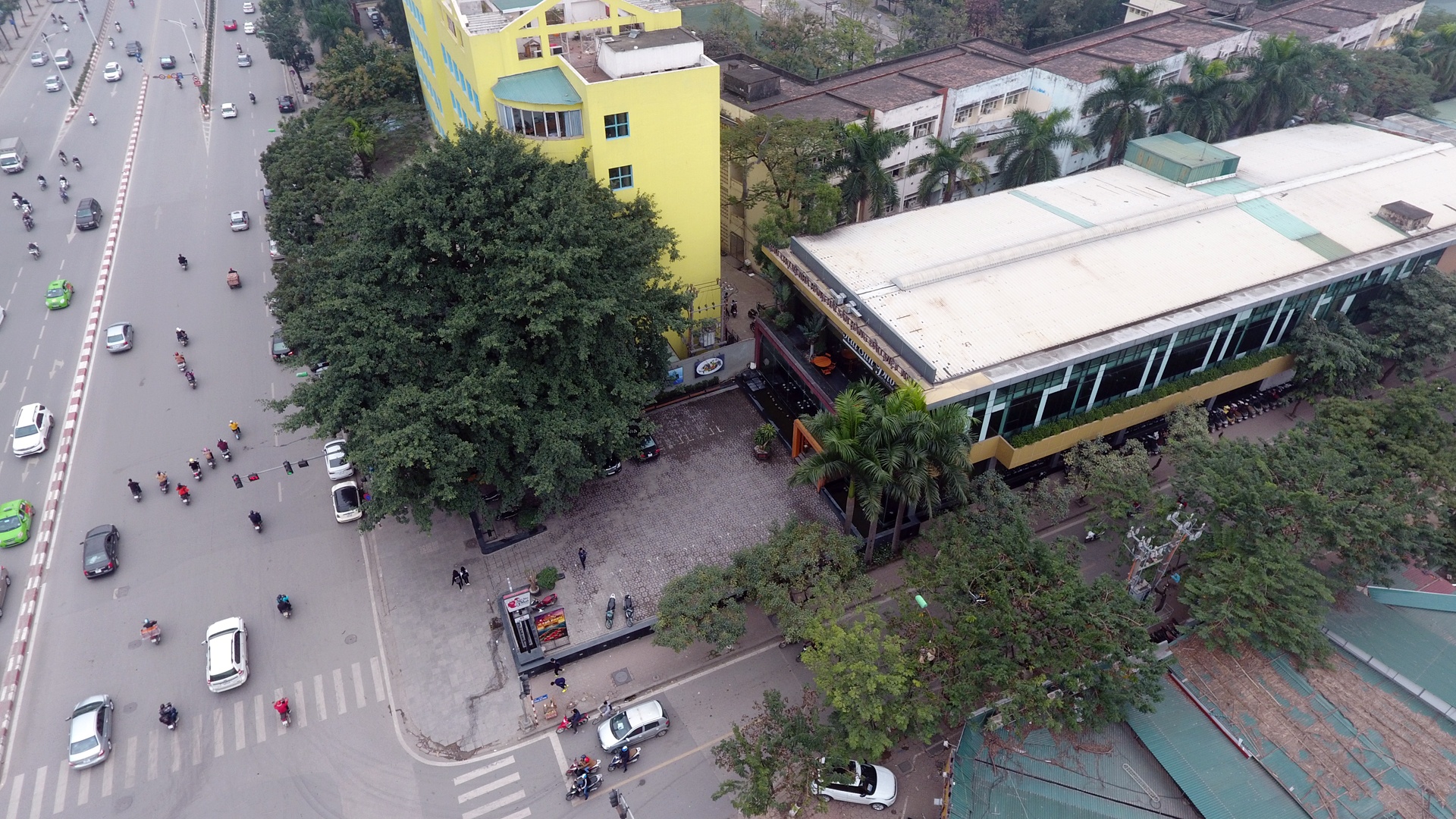 hai du an bi yeu cau thu hoi giay phep anh 17