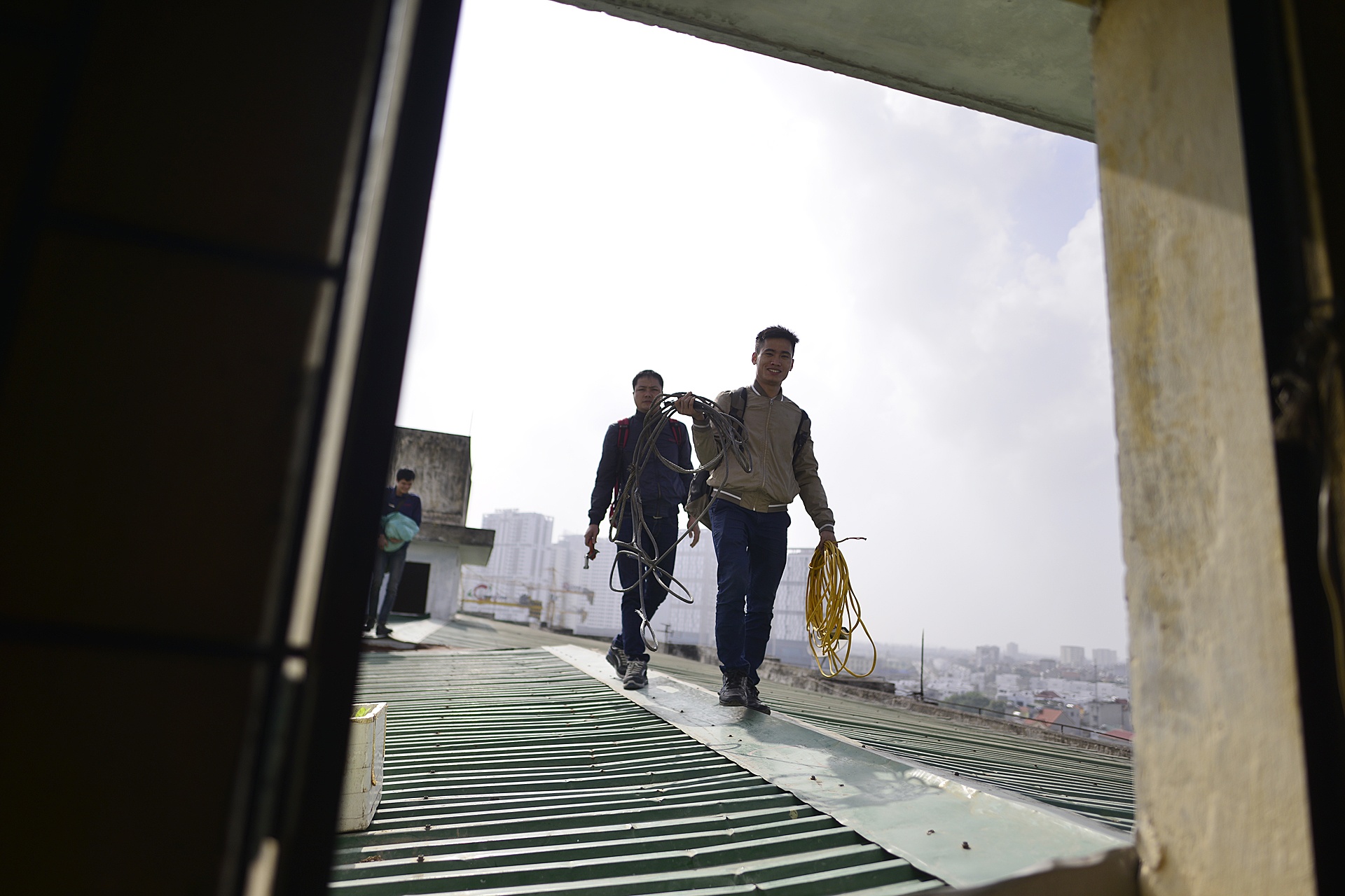 di bo tren mai nha vi thang may hong anh 7