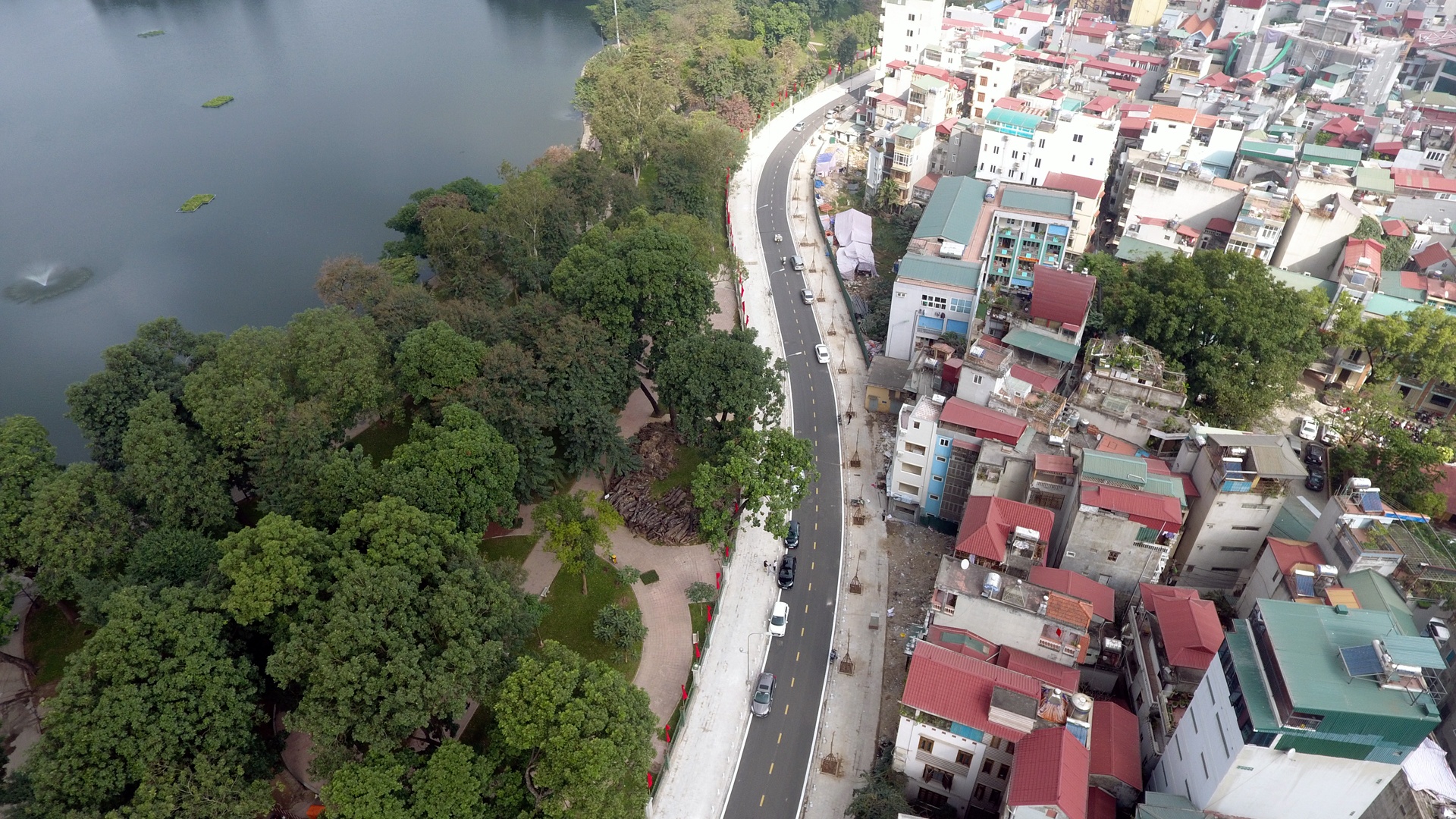 con duong hoan thanh sau 17 nam tai Ha Noi anh 12