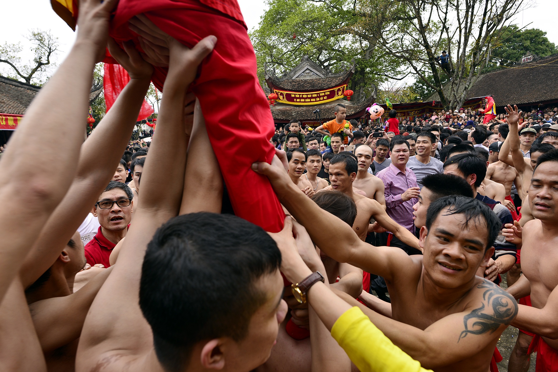 Ruoc phao o lang Dong Ky anh 18