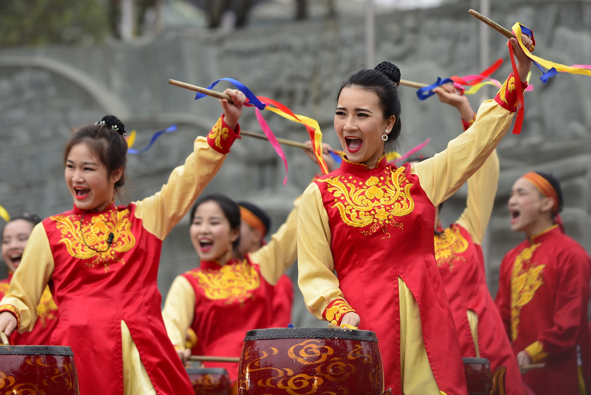 Thu Tuong du hoi go Dong Da anh 8