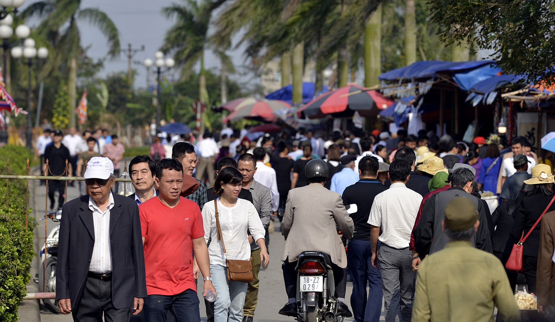 khu vuc phat an san sang truoc gio G anh 2