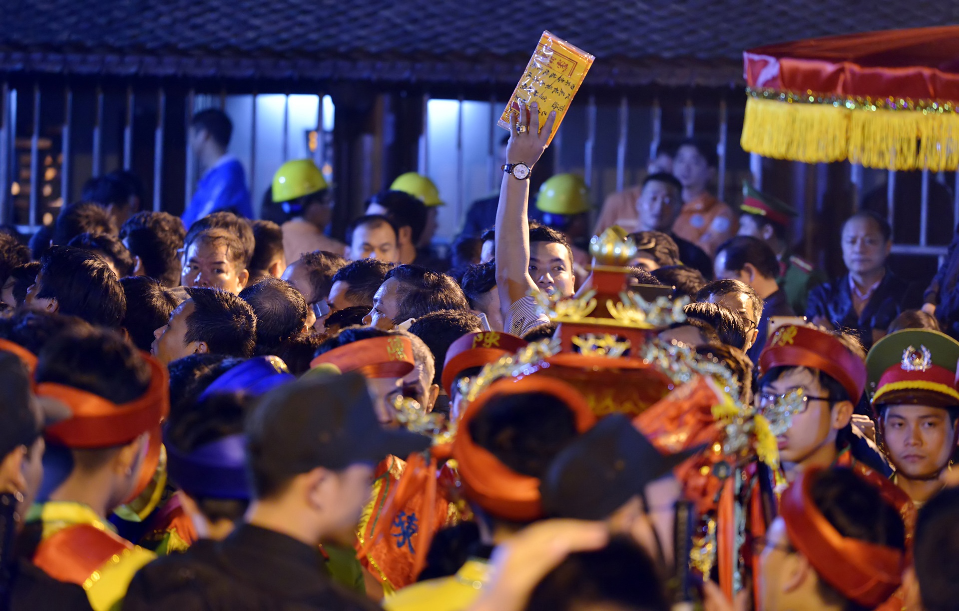 xo day so vao bao kiem sau khai an den Tran anh 17