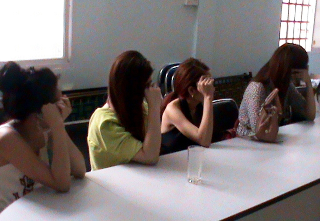 Buoc sa chan vao o mai dam cao cap cua 9X tung thi hoa hau hinh anh