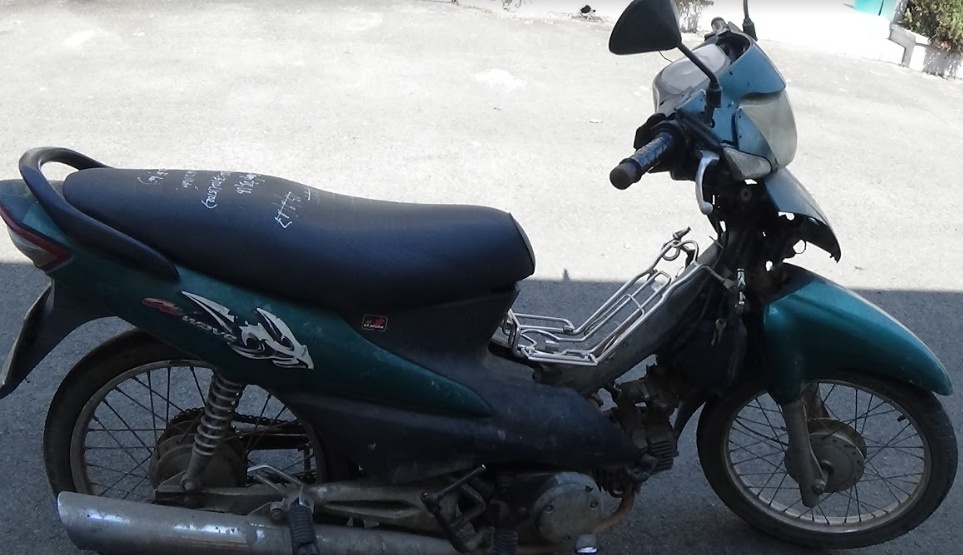 đi tiểu trên đường bị cướp xe ảnh 2 di tieu tren duong bi cuop xe anh 2