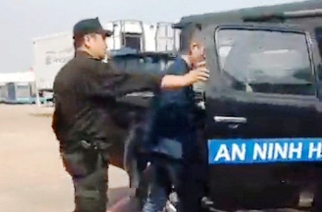 khách bị trộm tiền trên máy bay tặng vé cho kẻ cắp ảnh 1 khach bi trom tien tren may bay tang ve cho ke cap anh 1