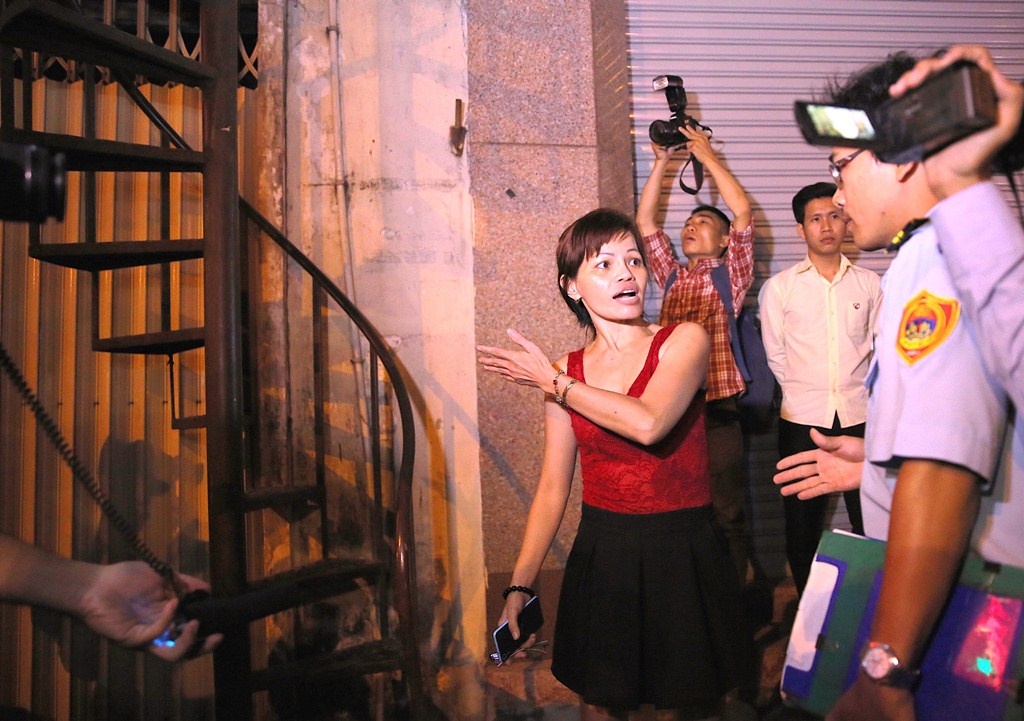 quan 1 chua lai cau thang chiem via he anh 2