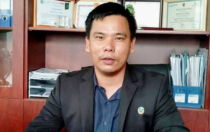 nhóm chĩa súng trong sân trường đã lạm quyền ảnh 2 nhom chia sung trong san truong da lam quyen anh 2