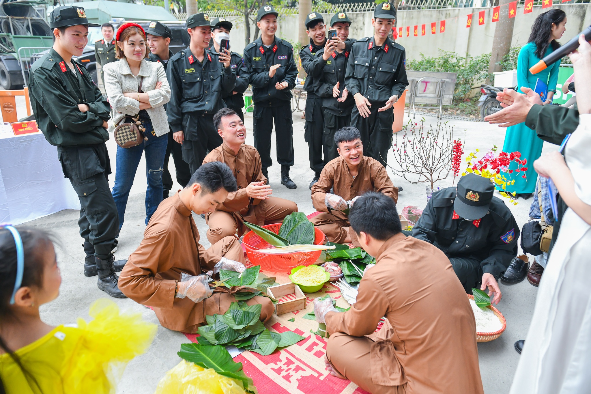 CSCD goi banh chung anh 2