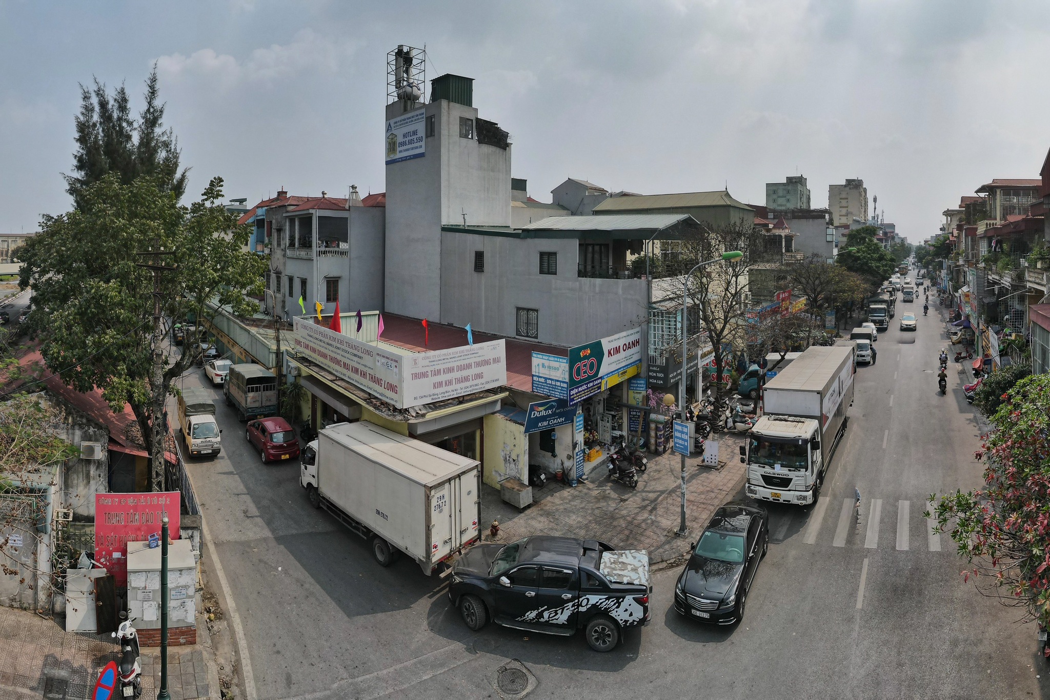 khung hoang dang kiem anh 2