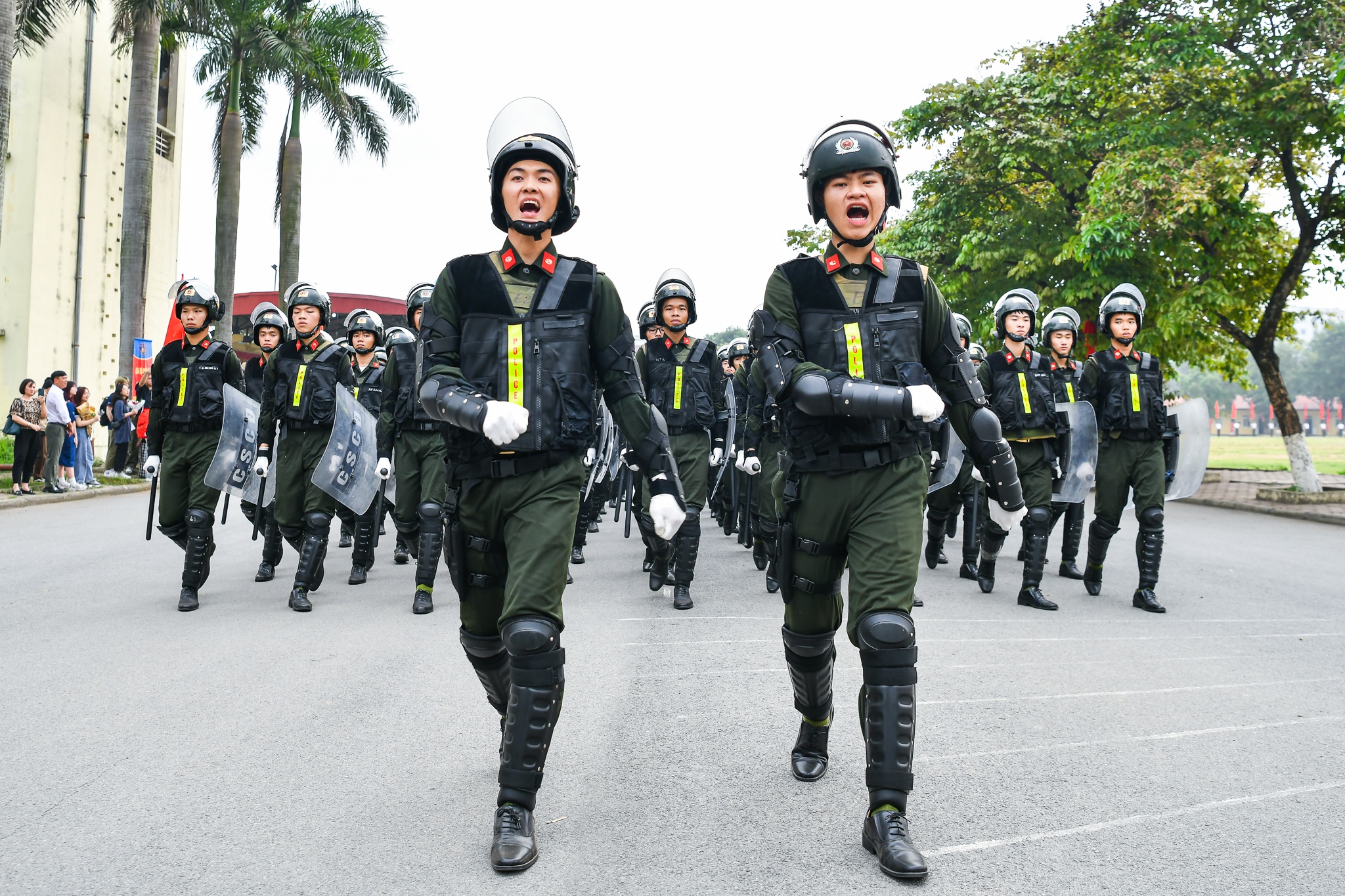 Hoc vien canh sat anh 6