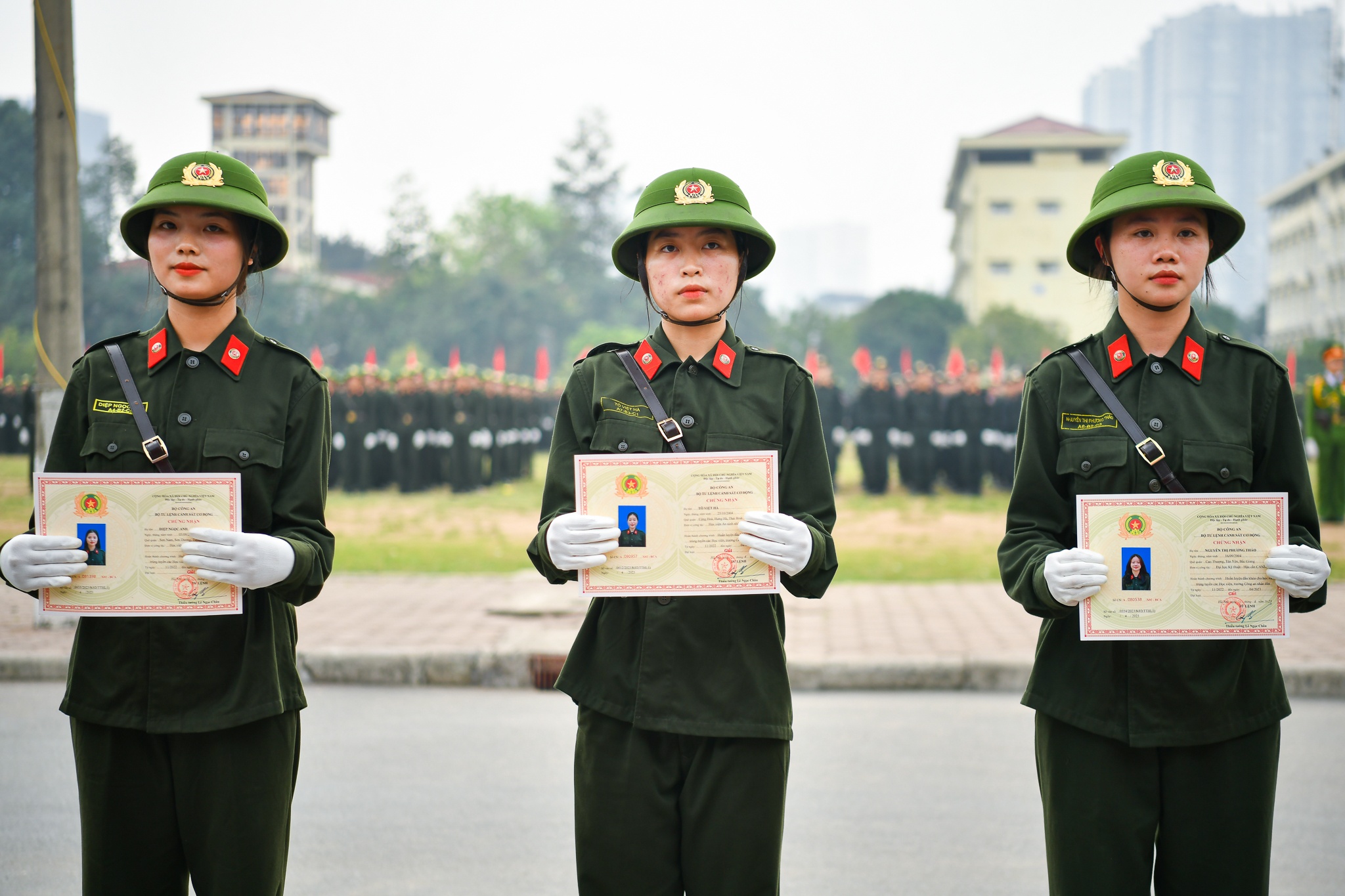 Hoc vien canh sat anh 17