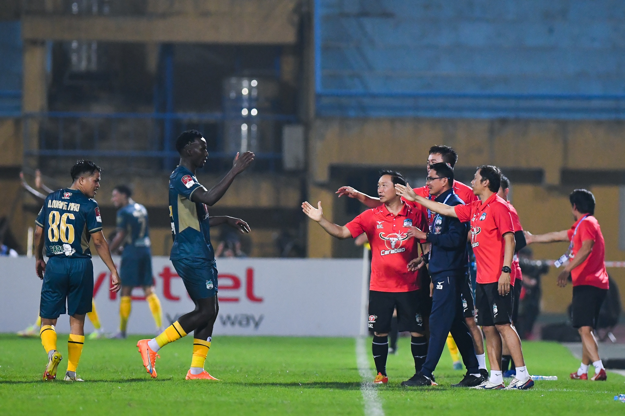 Minh Vuong lap sieu pham anh 10