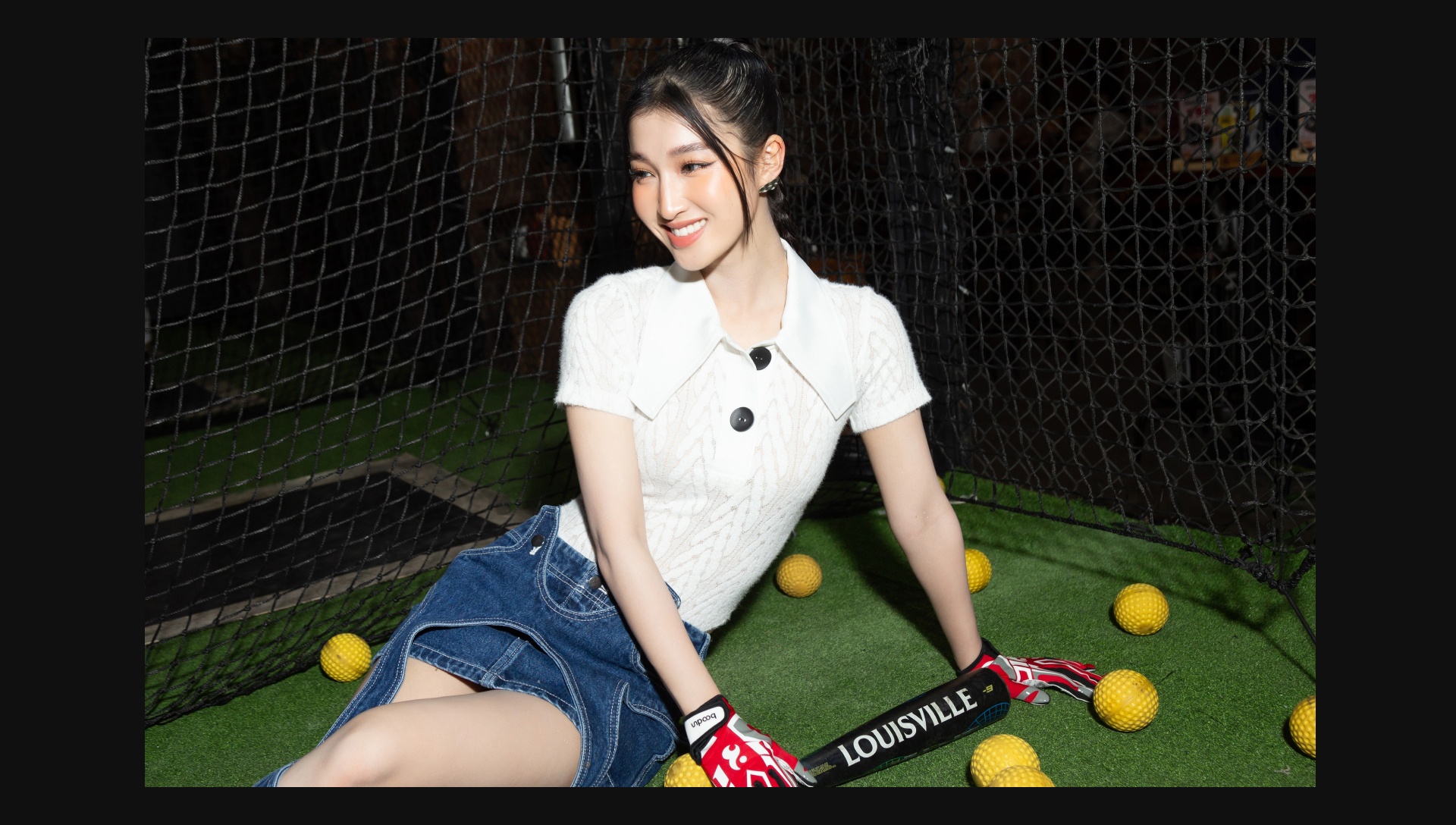 A hau Phuong Nhi anh 24