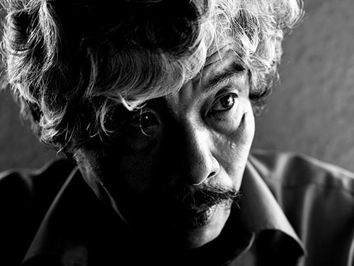 Noi buon chien tranh,  Bao Ninh,  Giai thuong Nha nuoc anh 1