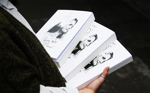 ANgelina Jolie, Kay ảnh 2 ANgelina Jolie, Kay anh 2