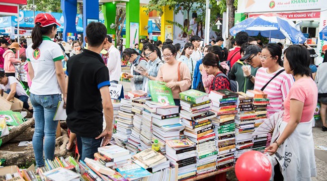 Hoi Xuat ban kien nghi ve viec hinh su hoa luat xuat ban hinh anh