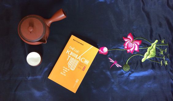 The luc khach tru,  Bai Hoa anh 1