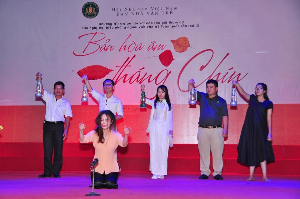 Nha van tre,  Ngon tinh anh 1