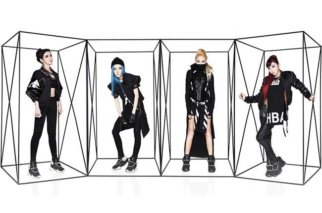 2NE1 va SNSD so ke tren Billboard My hinh anh