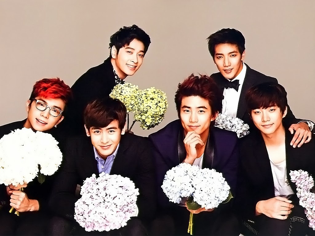 Nghe truoc chuoi ca khuc 2PM dien o Viet Nam hinh anh