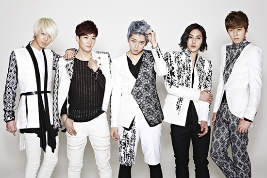 At First - JJCC hinh anh