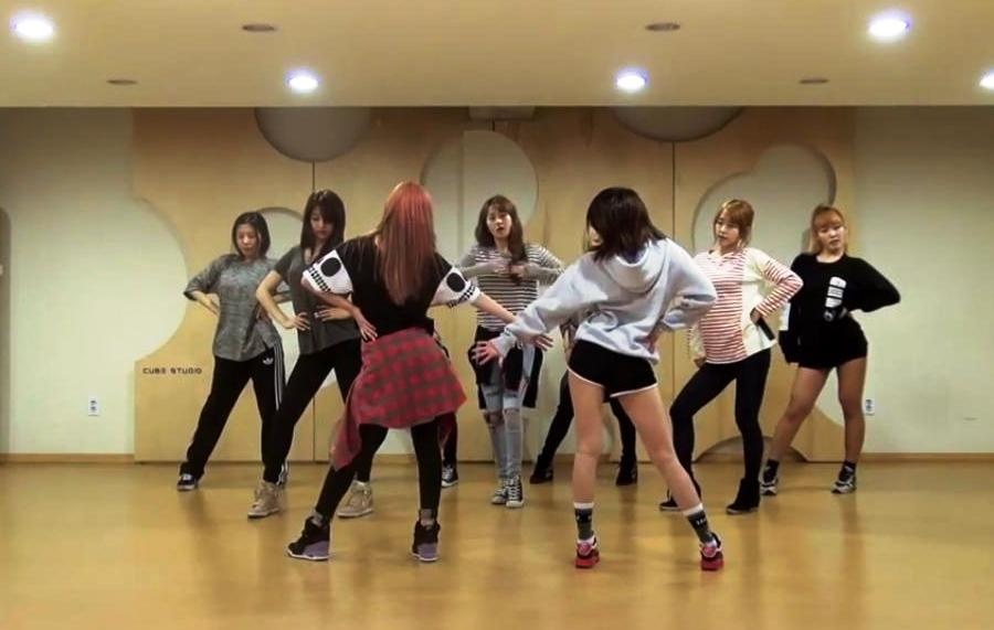 Video luyen nhay WhatCha Doin' Today - 4minute hinh anh