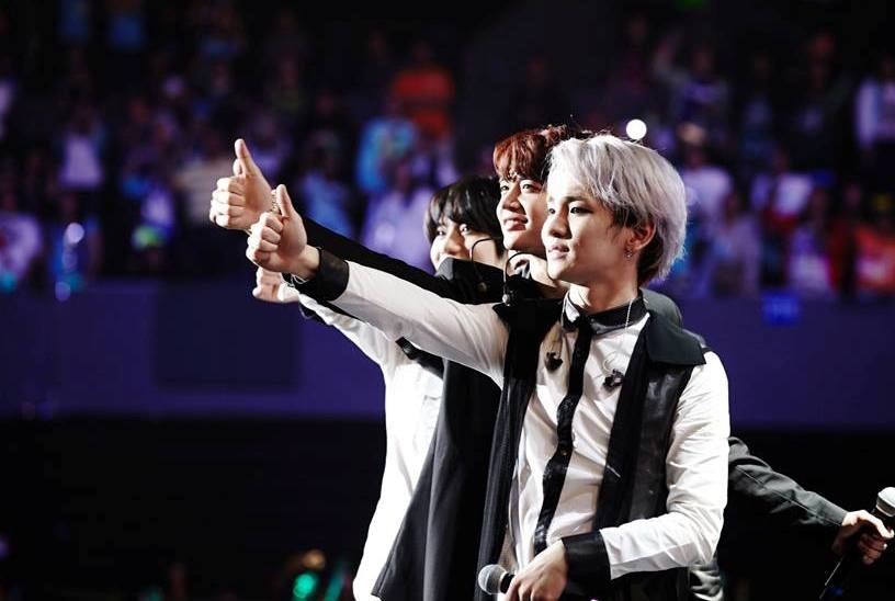 SHINee quyen ru 8.000 fan Mexico hinh anh