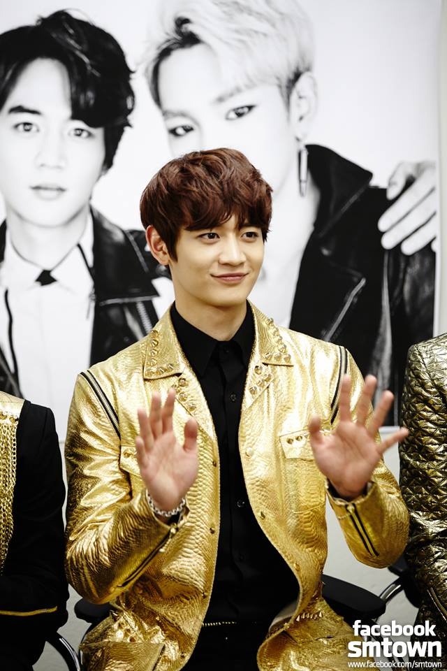 Minho tại cuộc họp báo.