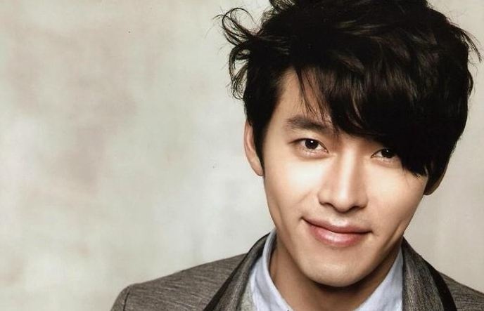 Hyun Bin vẫn nhận được 14 phiếu, dù phim gần nhất anh tham gia là Secret Garden từ năm 2010. Thậm chí, Hyun Bin còn tăng hạng so với năm ngoái, nhảy từ vị trí 