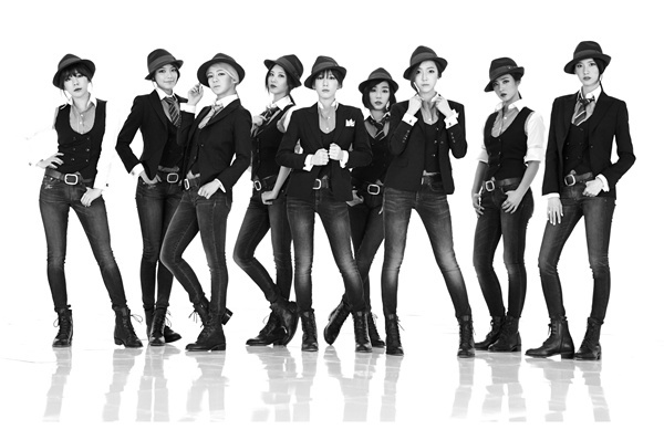 SNSD mới kết thúc quảng bá Mr. Mr. với 9 chiếc cúp tuần. Ảnh: wordpress