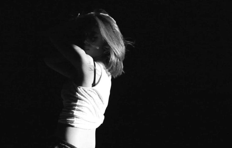 Teaser mang lại vẻ bí ẩn cho Jiyeon. Ảnh: facebook