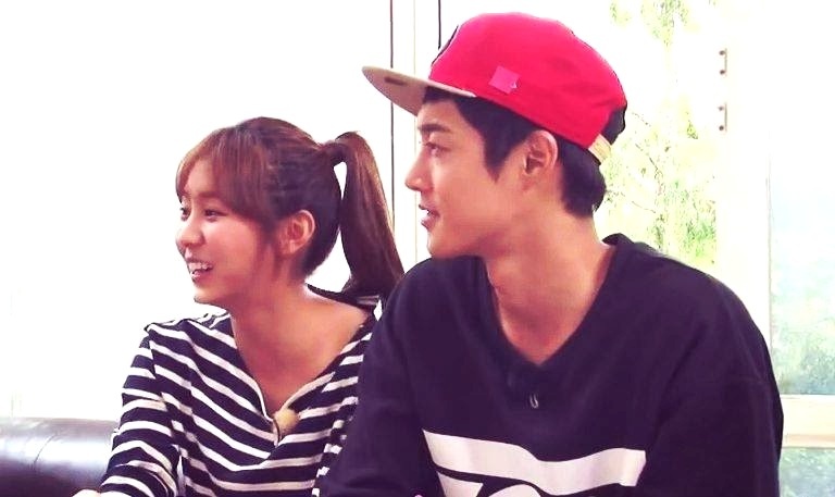 Anh UEE từng dính tin đồn yêu nhau thời tham gia Barefoot Friends. Ảnh: blogspot