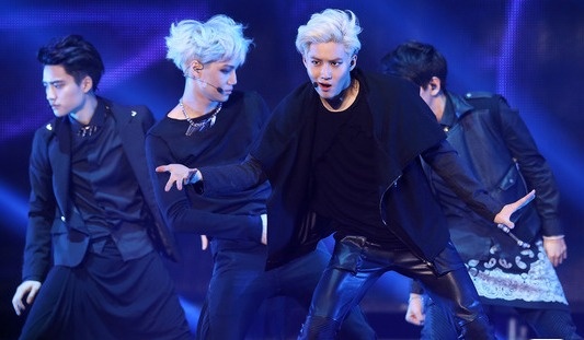 EXO hoan phat hanh album vi tham hoa dam tau hinh anh