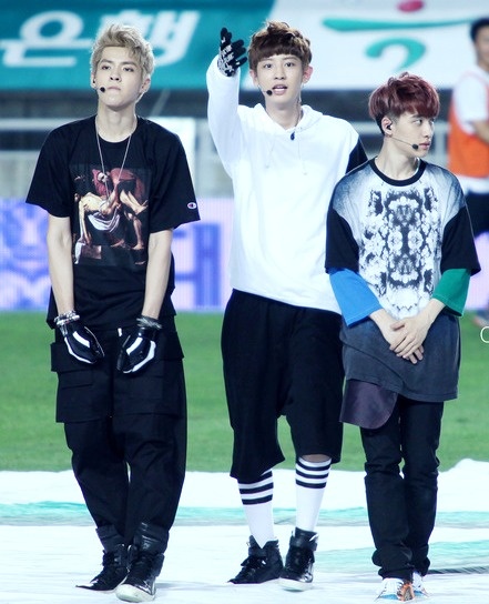 Bộ ba (lần lượt từ phải sang) Kyungsoo - Chanyeol - Kris từng biểu diễn ngẫu hứng rất thành công. Ảnh: tumblr