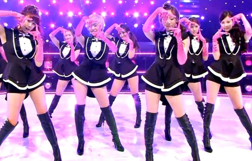 5 phu kien dac luc cua vu dao Kpop hinh anh